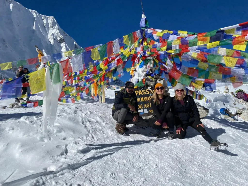 Larke-pass-trek-with-guests