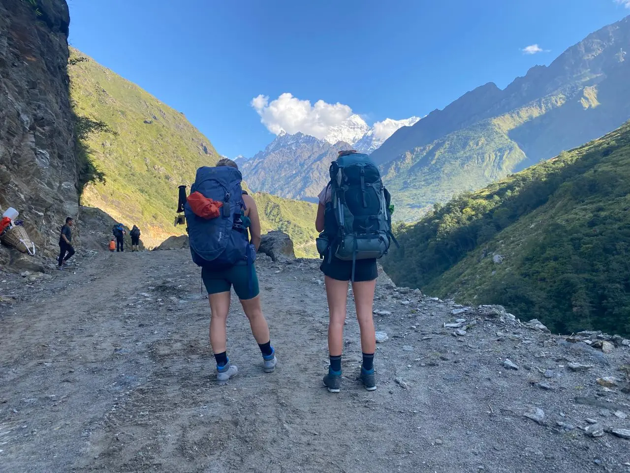 On-the-way-to-Namrung-Manaslu-Circuit-Trek
